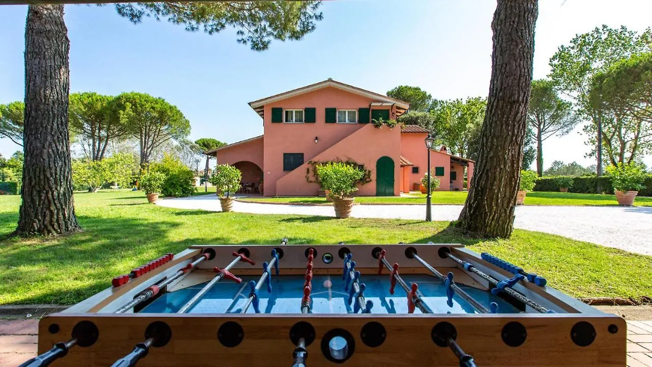 Villa Elisa 16, Emma Villas فيوتشيتشيو