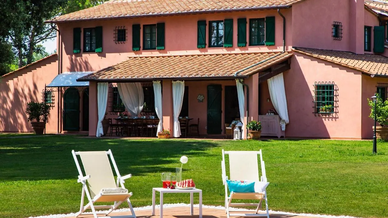 Villa Elisa 16, Emma Villas فيوتشيتشيو